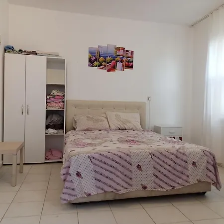 Apartamento Beautiful Sultan House At Cleopatra Beach 1 With Umbrellas, Balcony, Barbecue, Private 100mbps Wifi, Smart Tv, Table Games, Vip Trans-fer - Beautiful Apartmenthouse *
